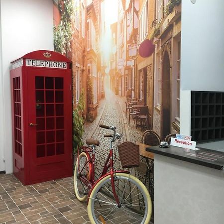 Hotel Rover Lviv Ngoại thất bức ảnh