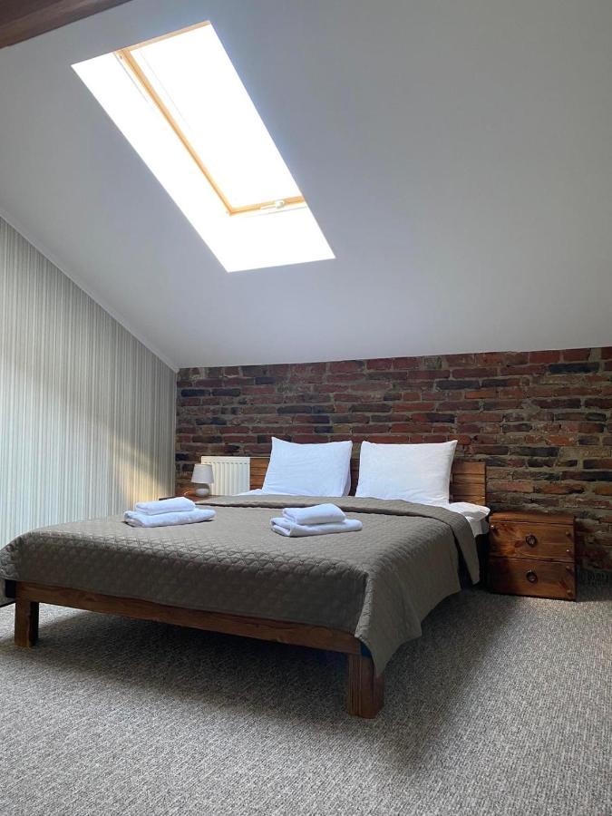 Hotel Rover Lviv Ngoại thất bức ảnh
