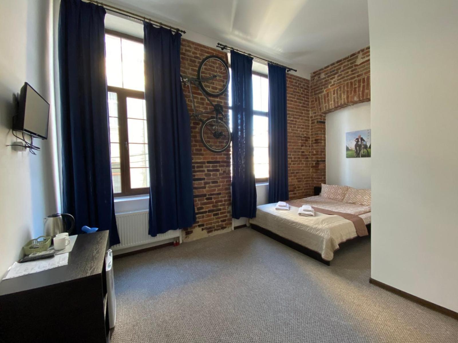 Hotel Rover Lviv Ngoại thất bức ảnh