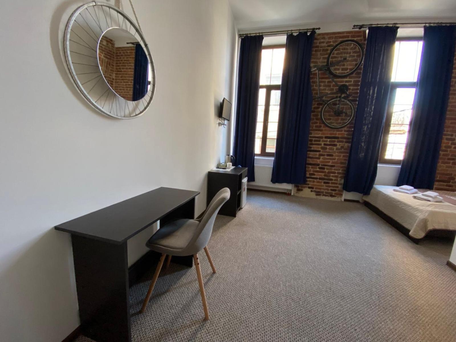 Hotel Rover Lviv Ngoại thất bức ảnh