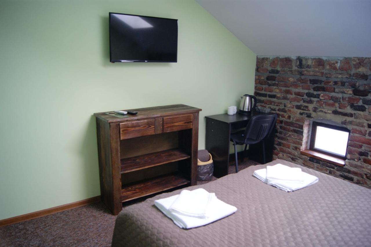 Hotel Rover Lviv Ngoại thất bức ảnh